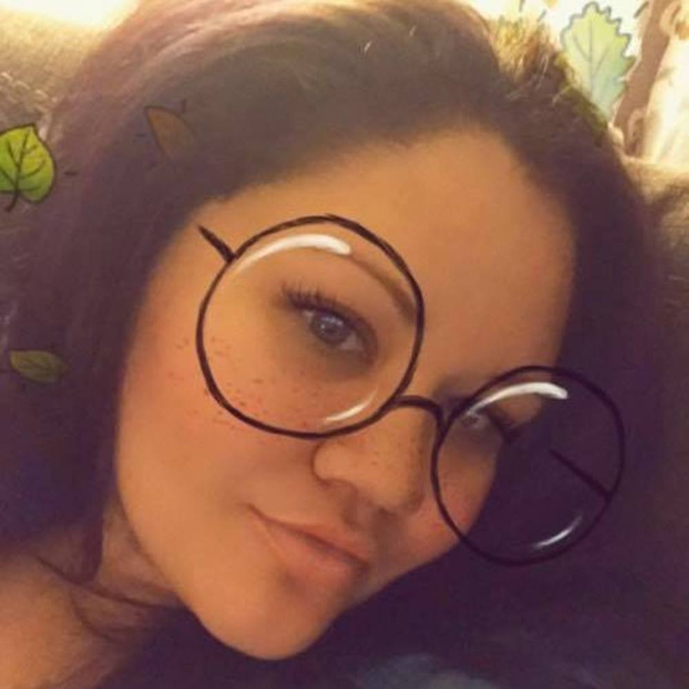 Meet your Posher, April